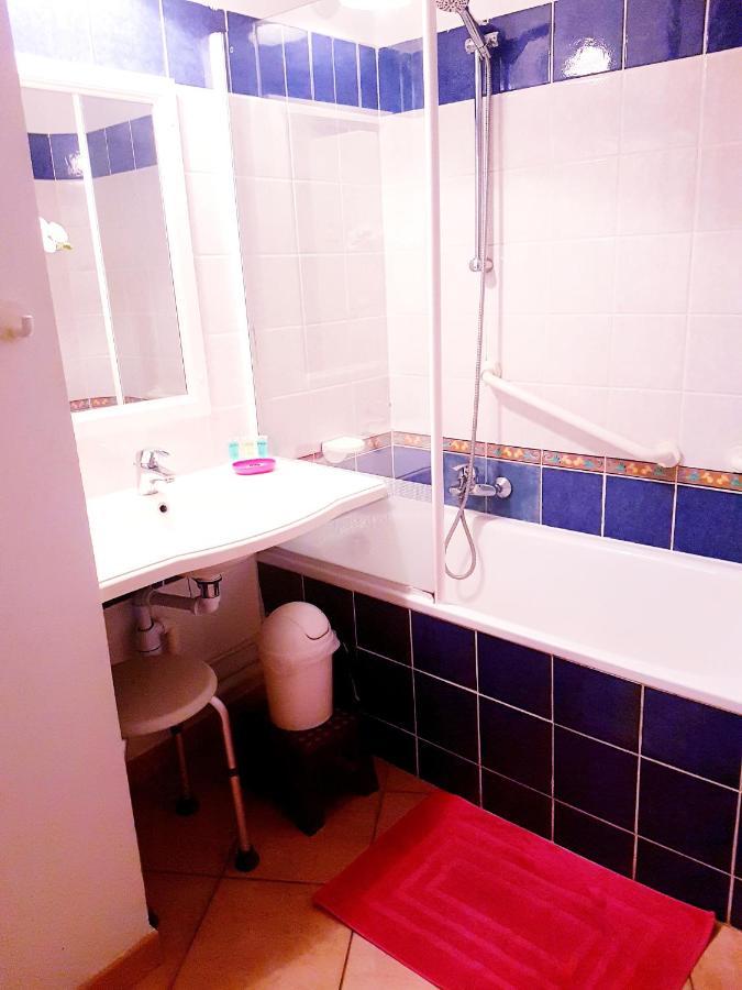 Les Ecrins De La Badine - Hameaux Apartment Hyères Екстериор снимка