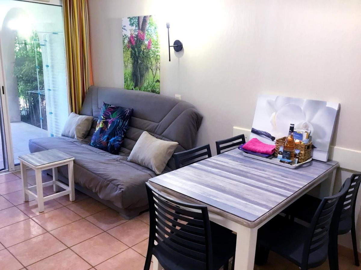 Les Ecrins De La Badine - Hameaux Apartment Hyères Екстериор снимка