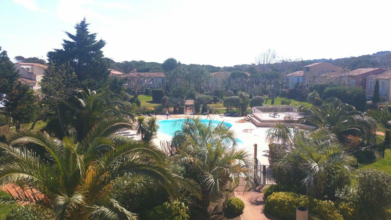 Les Ecrins De La Badine - Hameaux Apartment Hyères Екстериор снимка