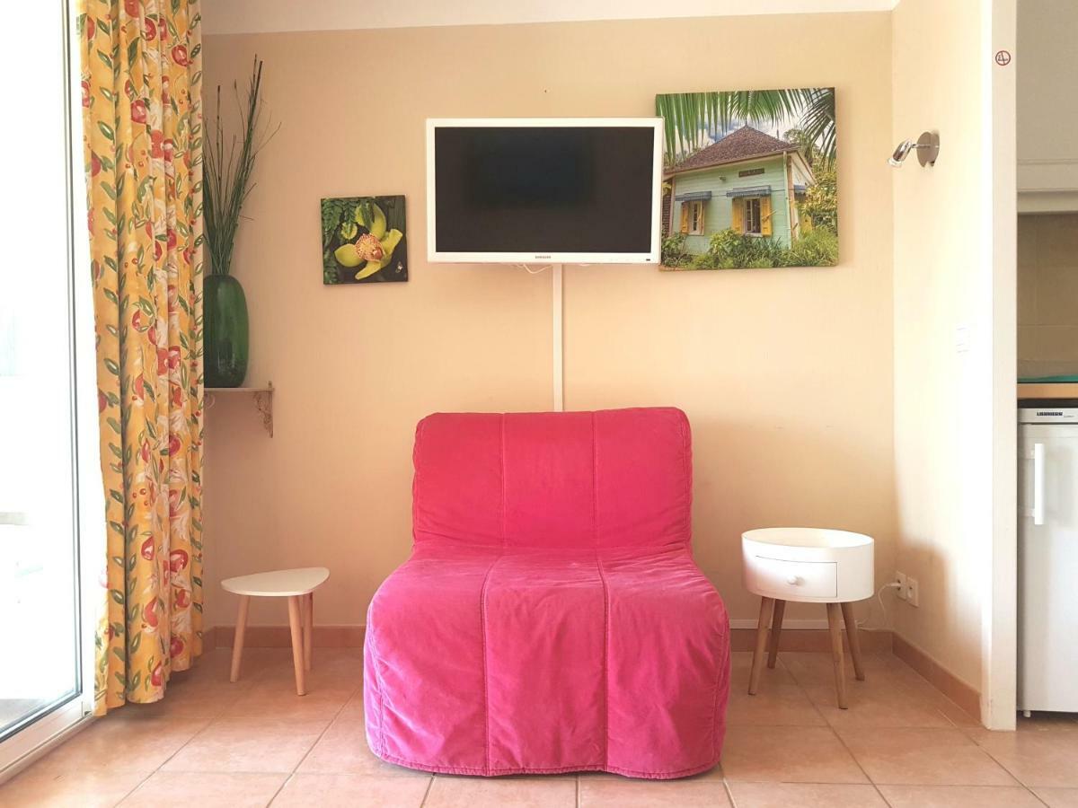 Les Ecrins De La Badine - Hameaux Apartment Hyères Екстериор снимка