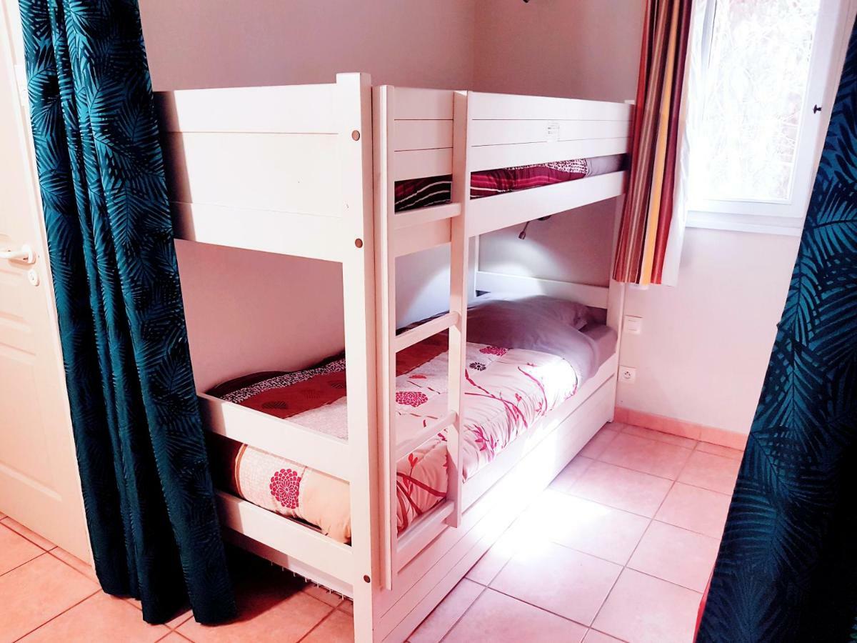 Les Ecrins De La Badine - Hameaux Apartment Hyères Екстериор снимка