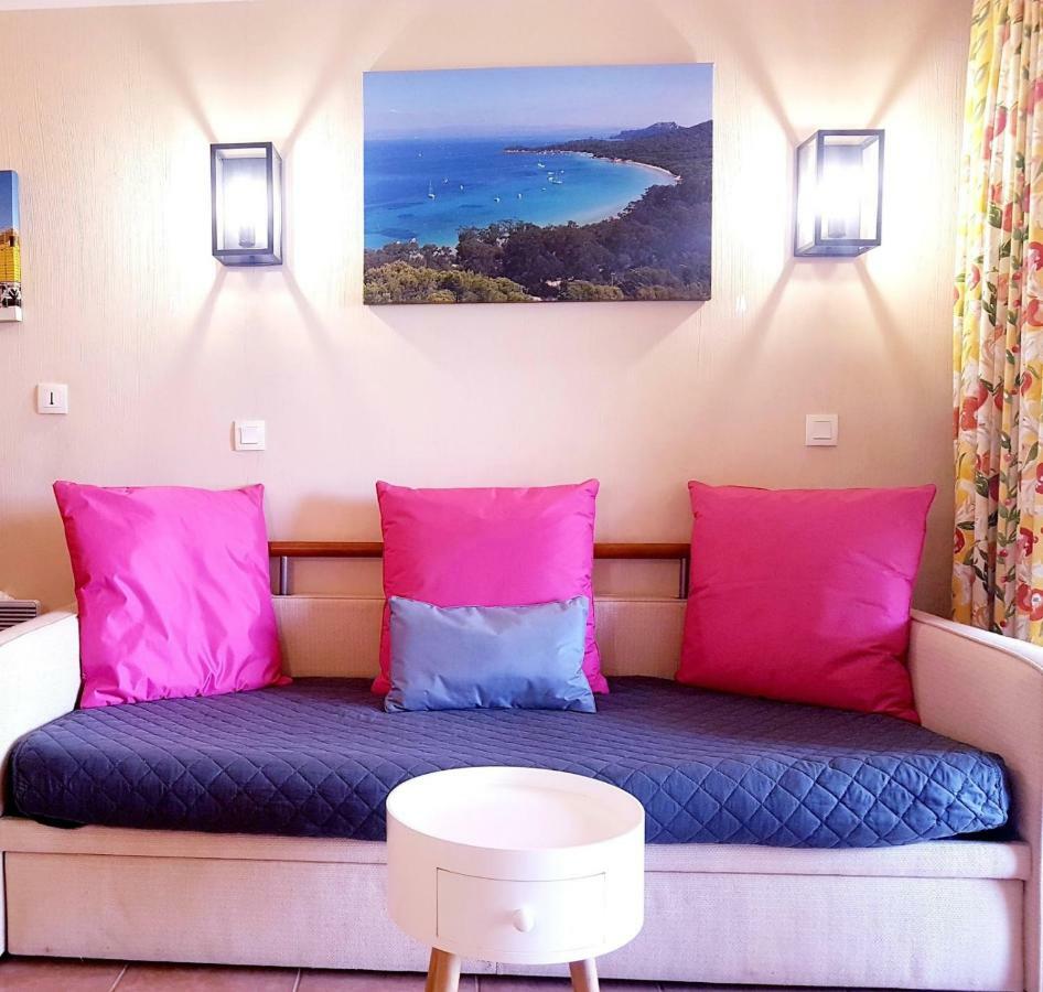 Les Ecrins De La Badine - Hameaux Apartment Hyères Екстериор снимка